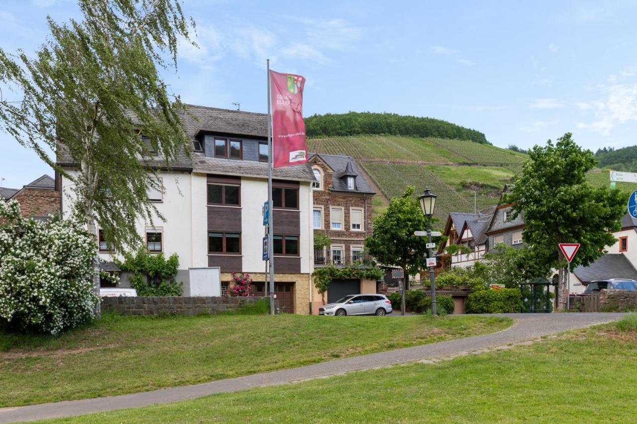 Haus Blaue Traube Mit Moselblick Apartman Ediger-Eller Kültér fotó