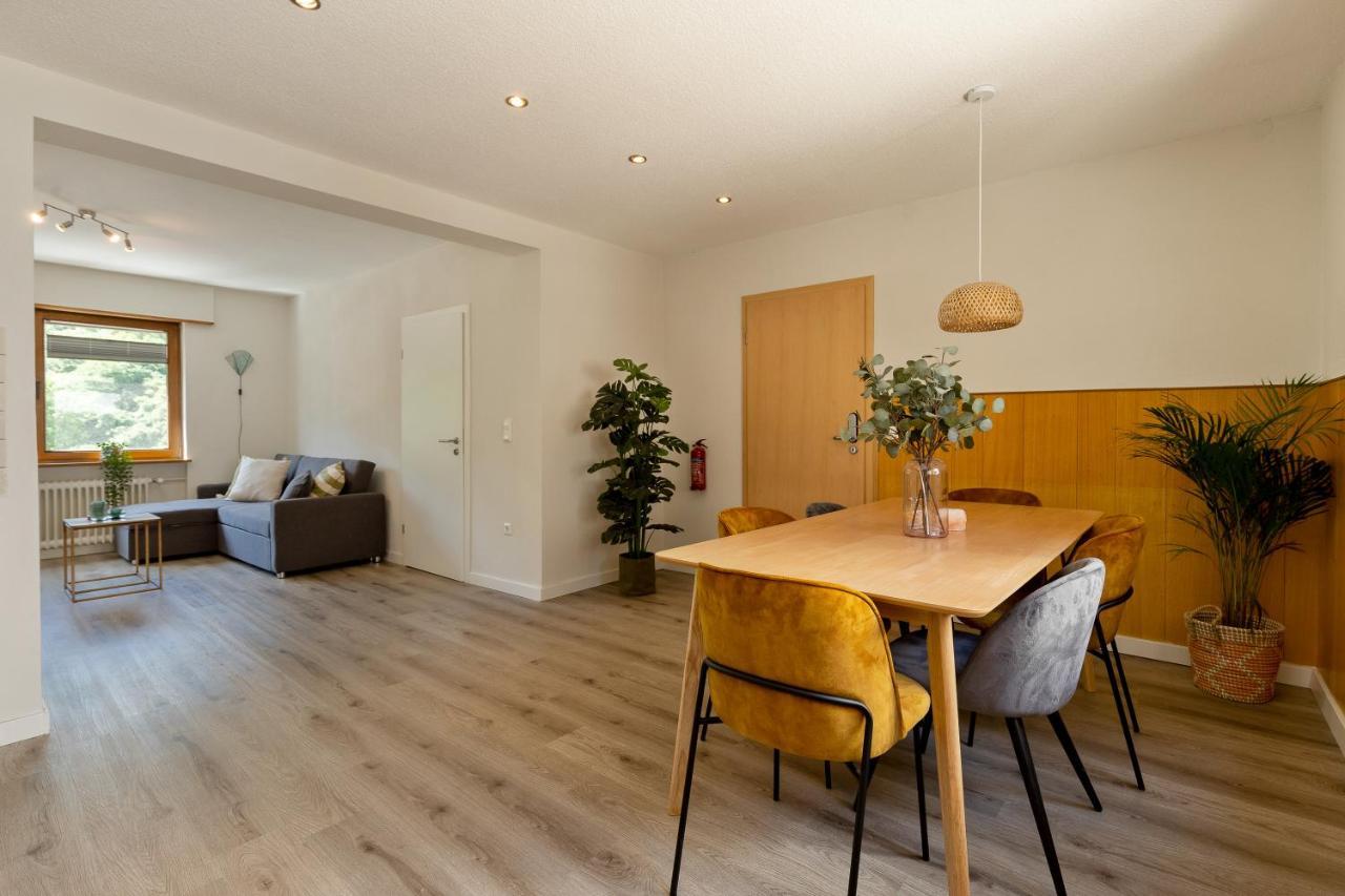 Haus Blaue Traube Mit Moselblick Apartman Ediger-Eller Kültér fotó